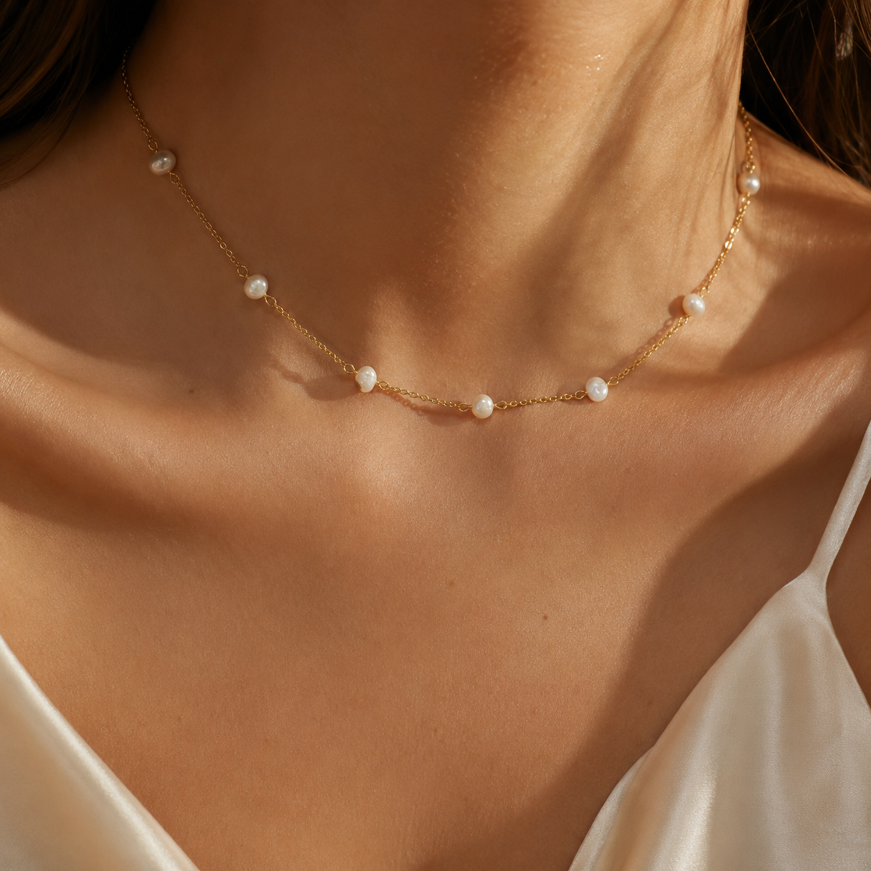 Ondee Baroque Pearl Necklace
